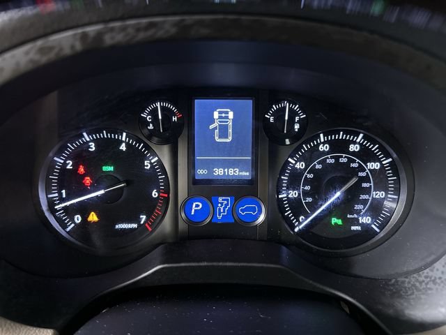 Used 2018 Lexus GX 460 Premium w/ Premium Package AWD/4WD image 12