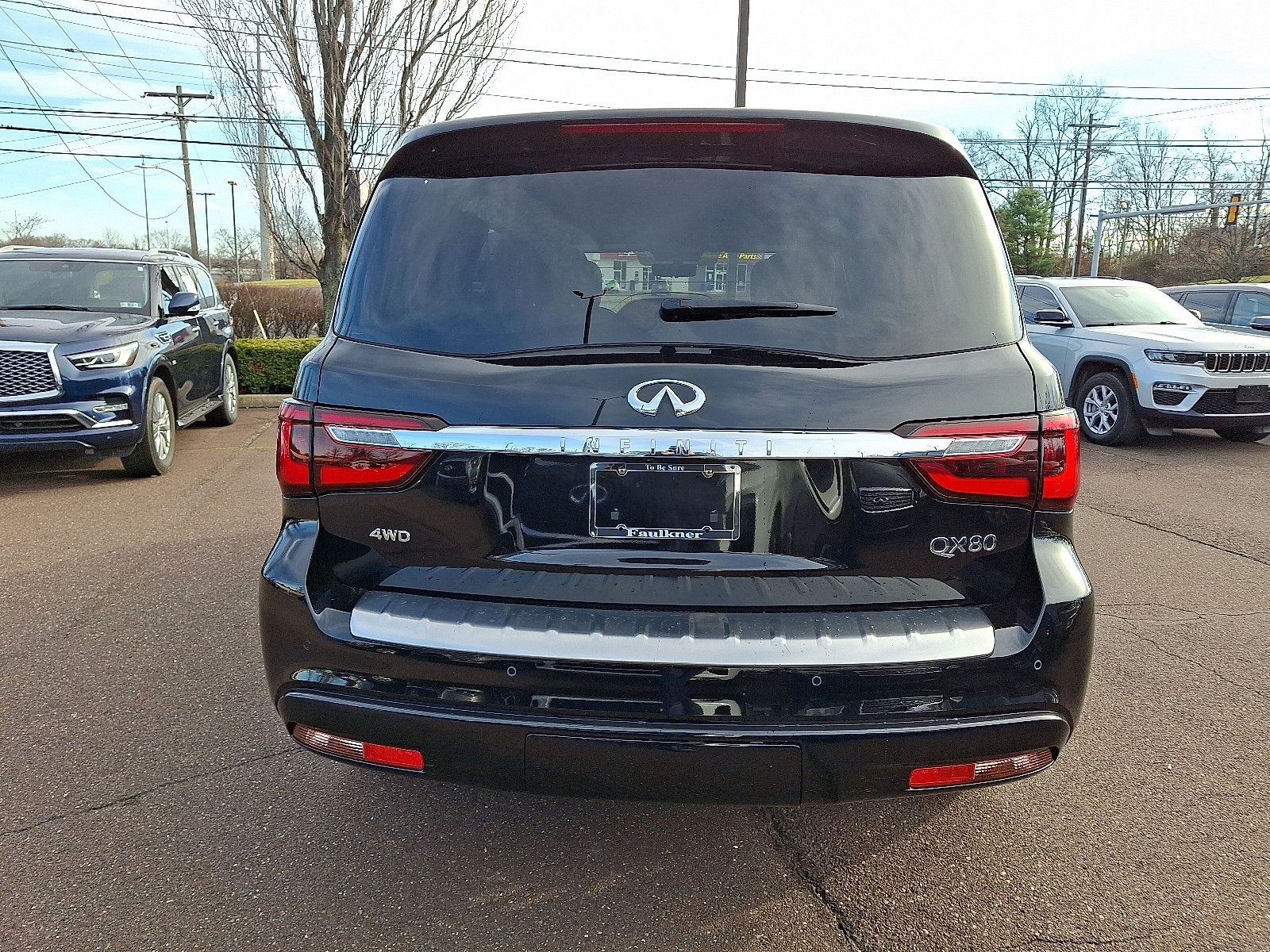 Used 2024 INFINITI QX80 Sensory w/ Cargo Package image 5