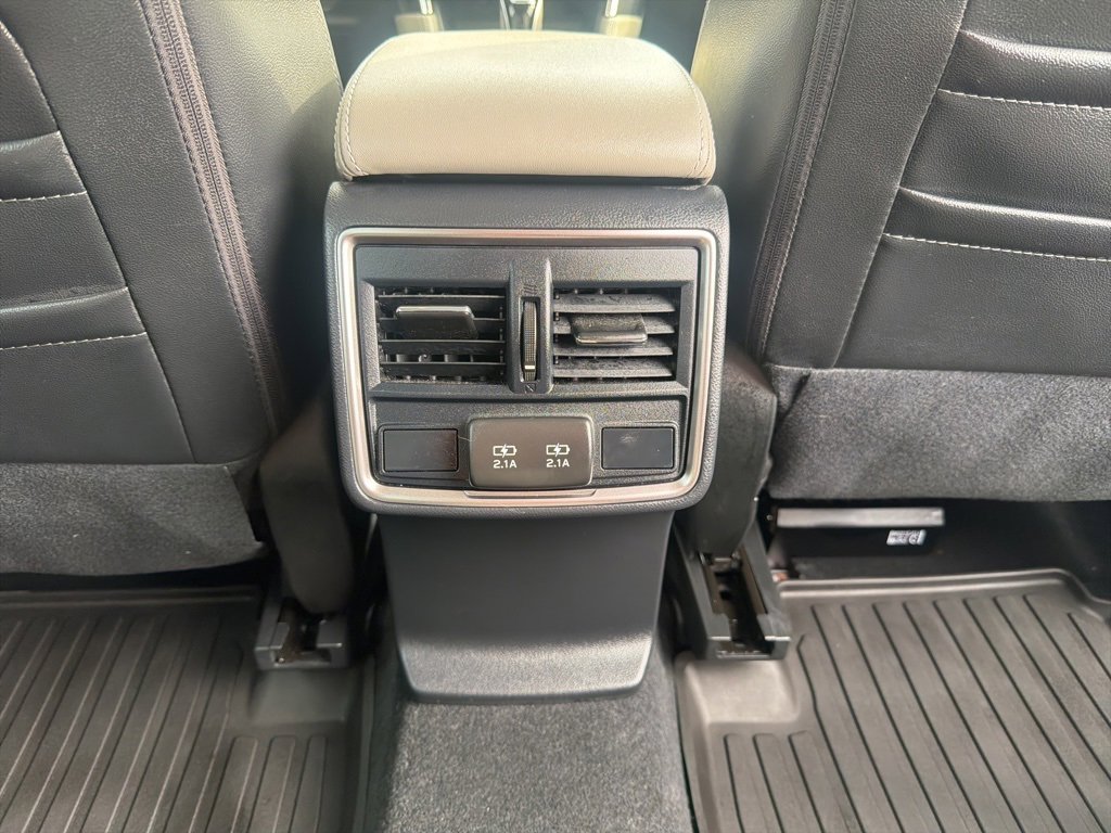 Used 2024 Subaru Forester Limited image 26