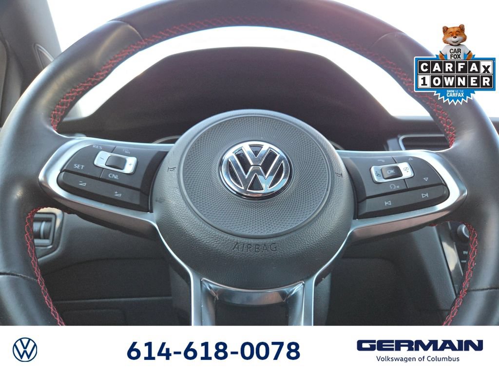 Used 2018 Volkswagen GTI SE FWD image 25