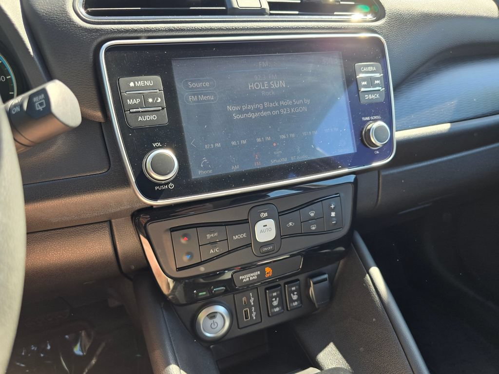Used 2025 Nissan Leaf SV Plus FWD image 26