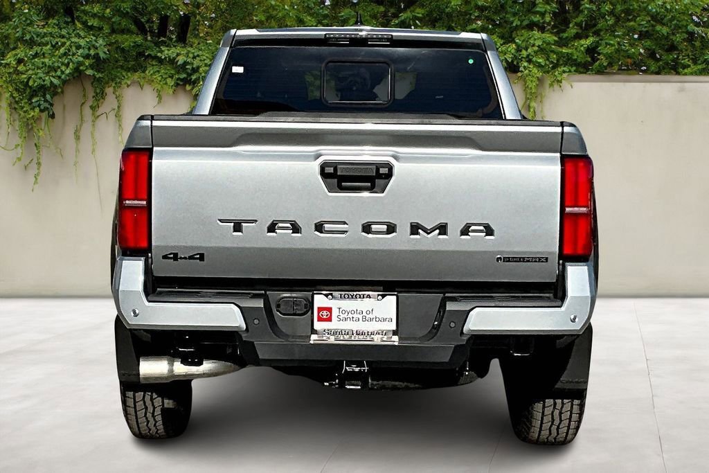 New 2025 Toyota Tacoma TRD Off-Road AWD/4WD image 4