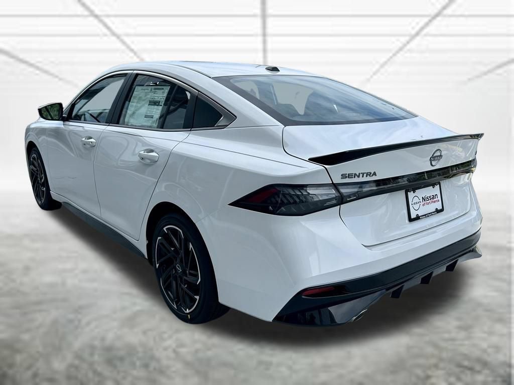 New 2026 Nissan Sentra SR w/ Floor Mat Package FWD image 8
