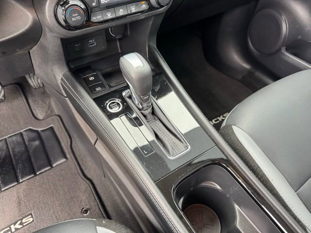 Used 2023 Nissan Kicks SR w/ SR Premium Package image 22