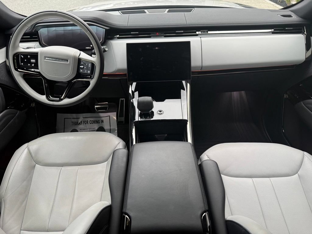 Used 2024 Land Rover Range Rover Sport Dynamic SE AWD/4WD image 7