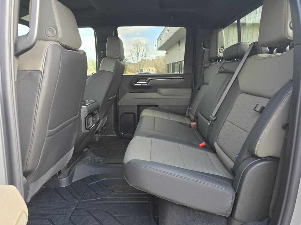 New 2026 Chevrolet Silverado 2500 ZR2 image 14