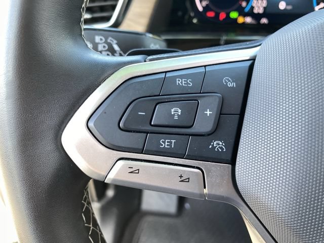 Used 2024 Volkswagen Atlas SE FWD image 30