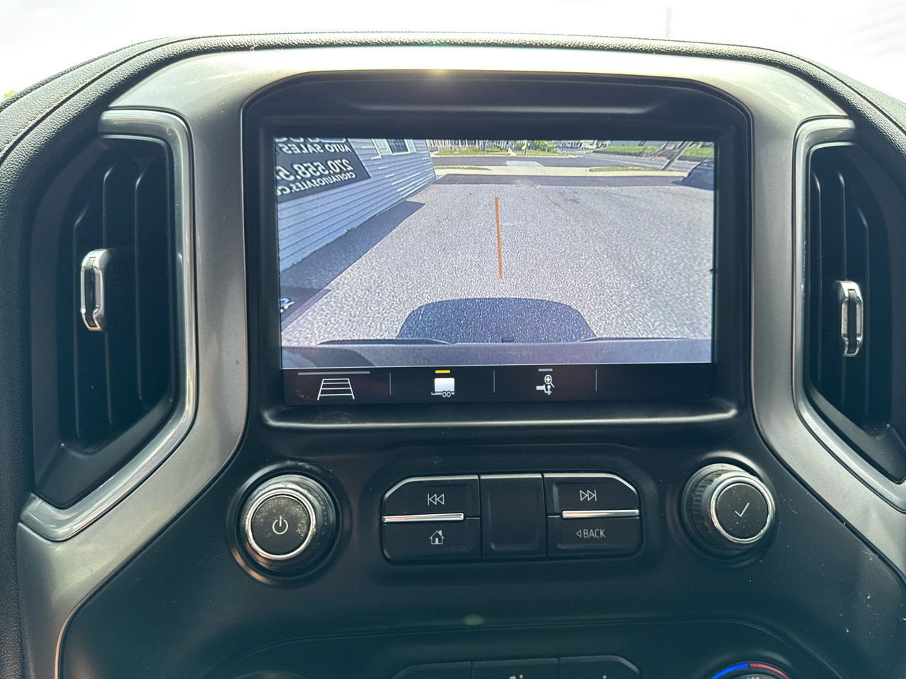 Used 2019 Chevrolet Silverado 1500 LT w/ All-Star Edition image 21