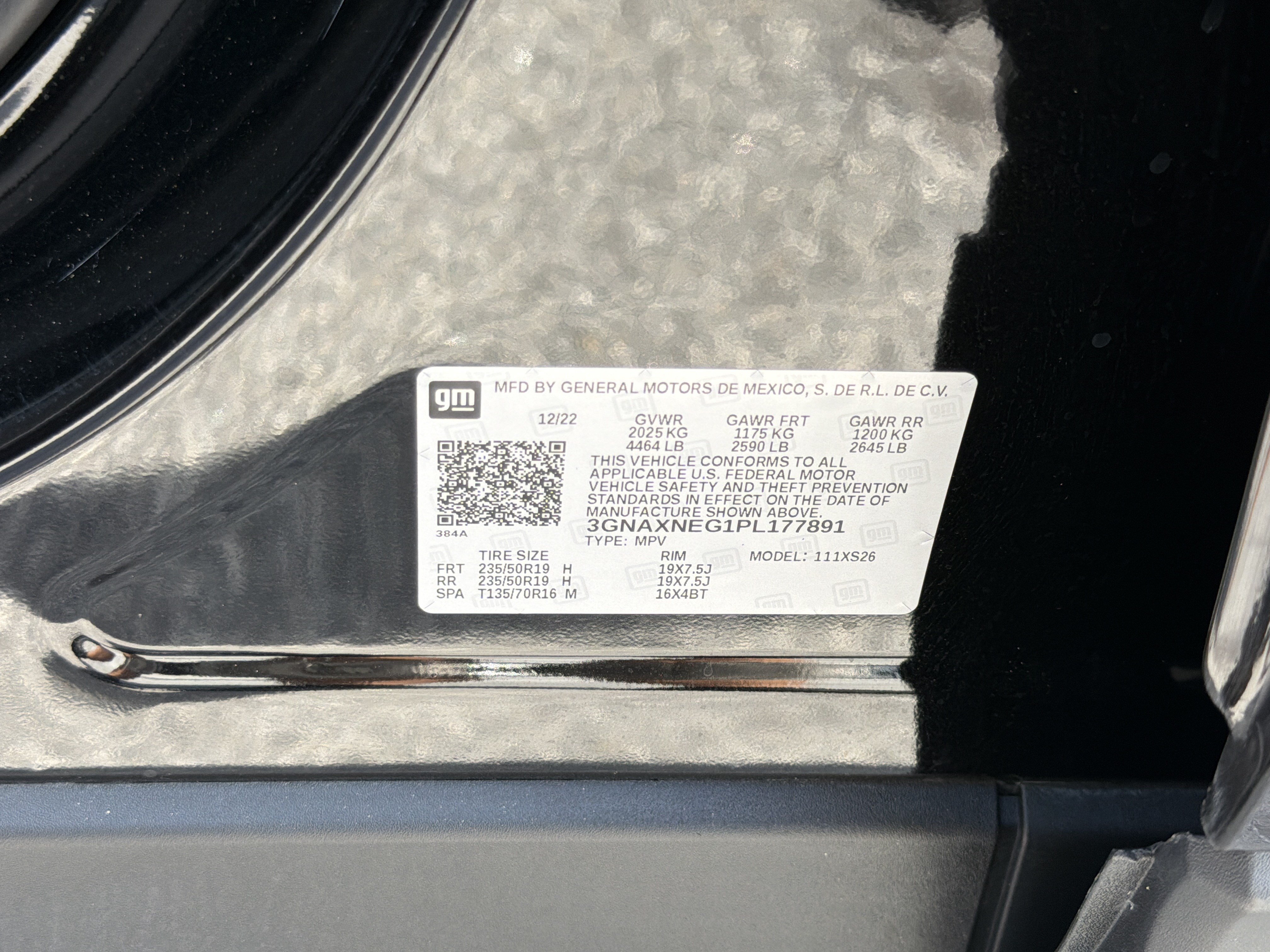 Used 2023 Chevrolet Equinox Premier FWD image 32