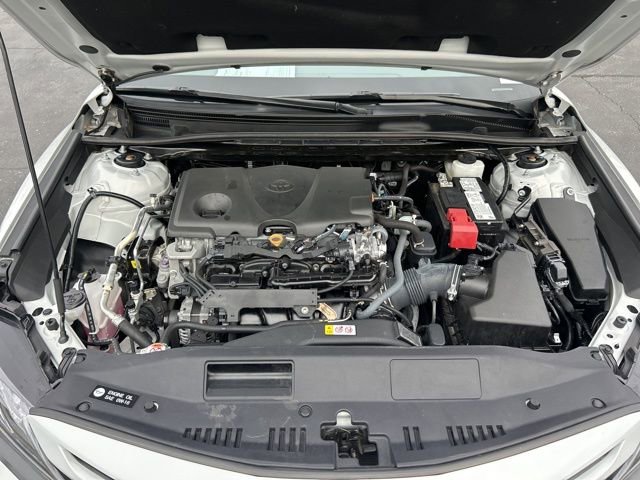 Used 2023 Toyota Camry XSE image 11