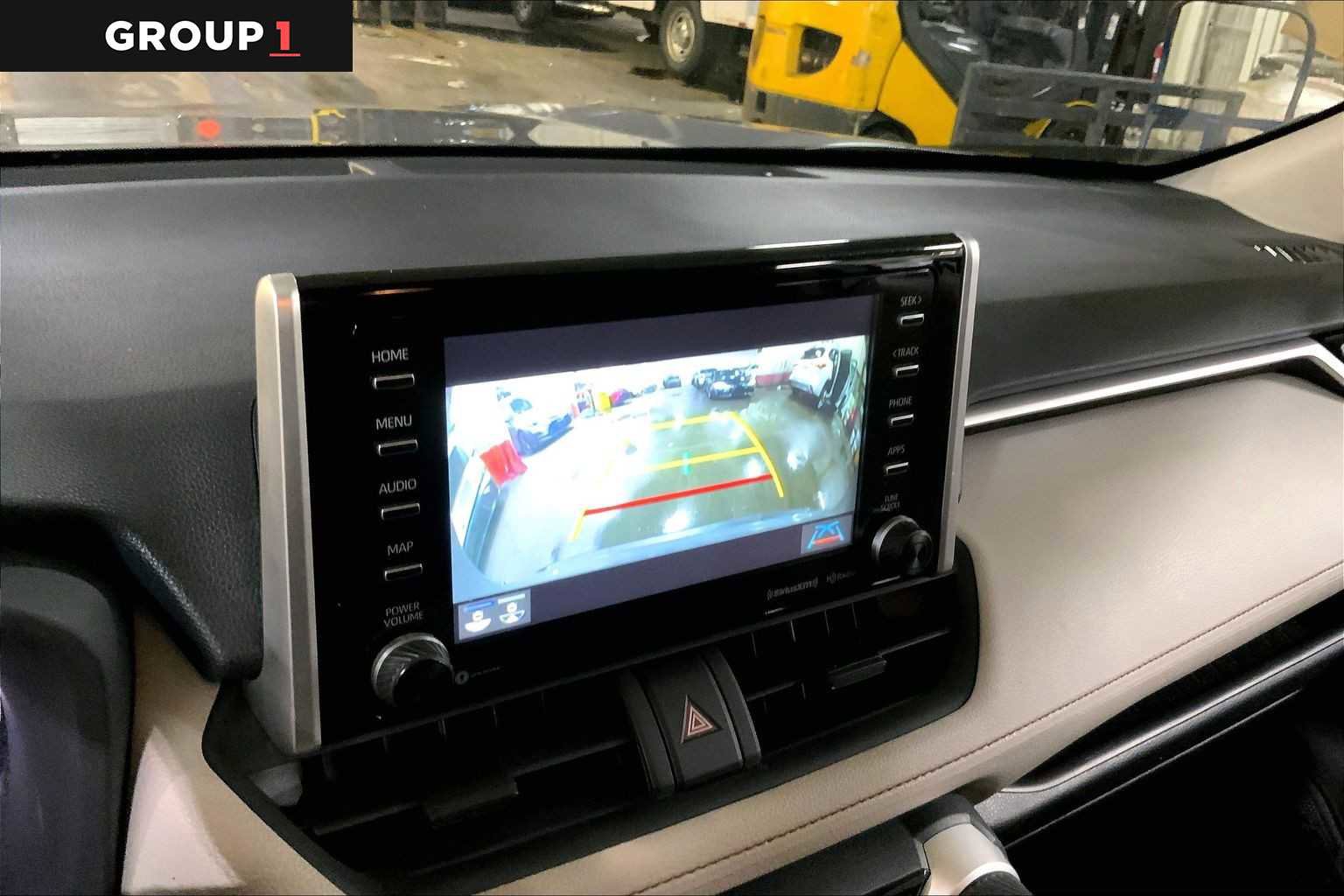 Used 2019 Toyota RAV4 XLE image 26