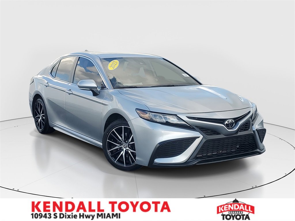 Used 2023 Toyota Camry SE