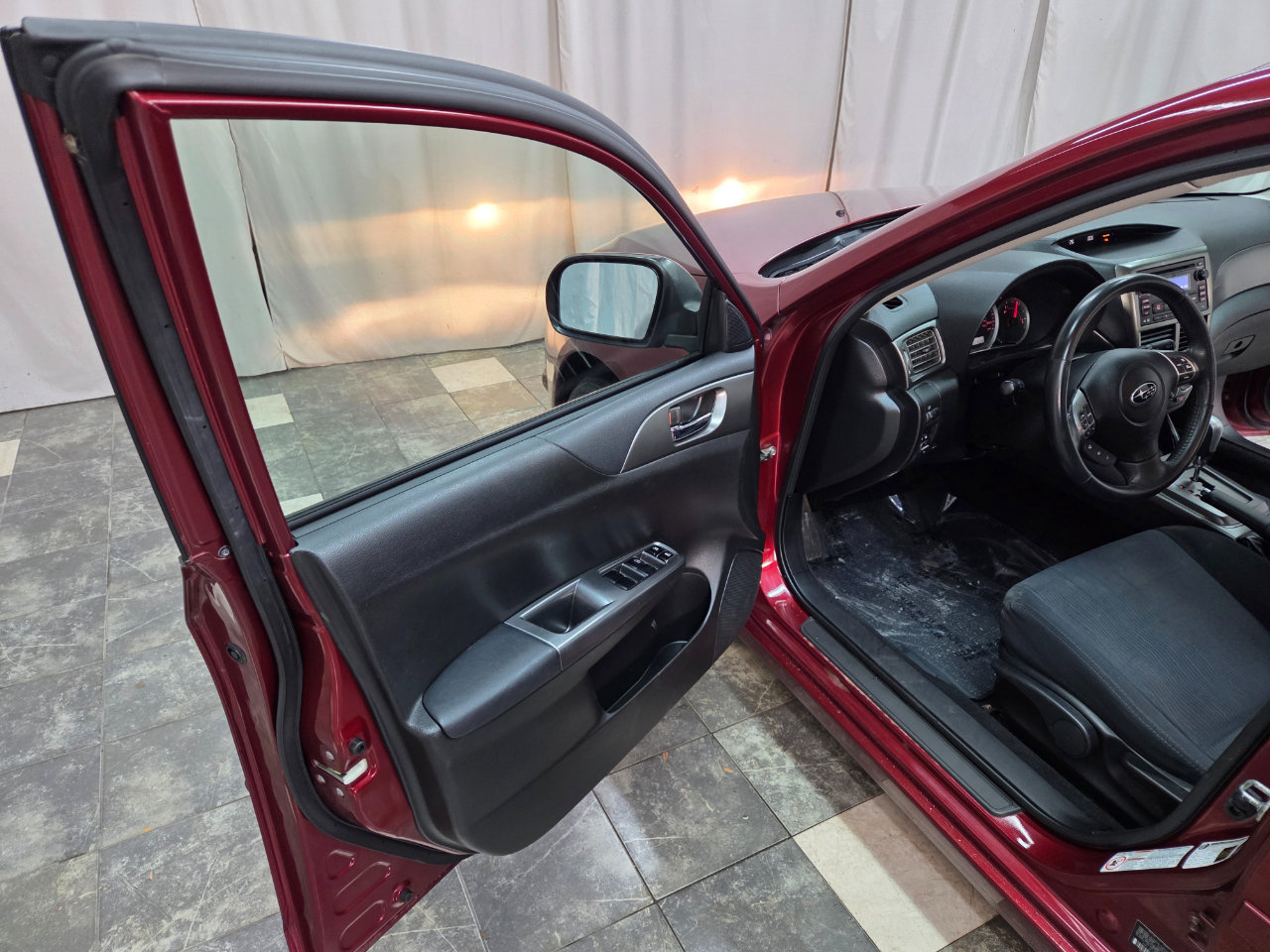 Used 2011 Subaru Impreza Outback Sport image 9