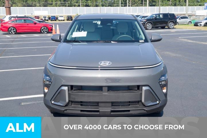 Used 2026 Hyundai Kona SE FWD image 2