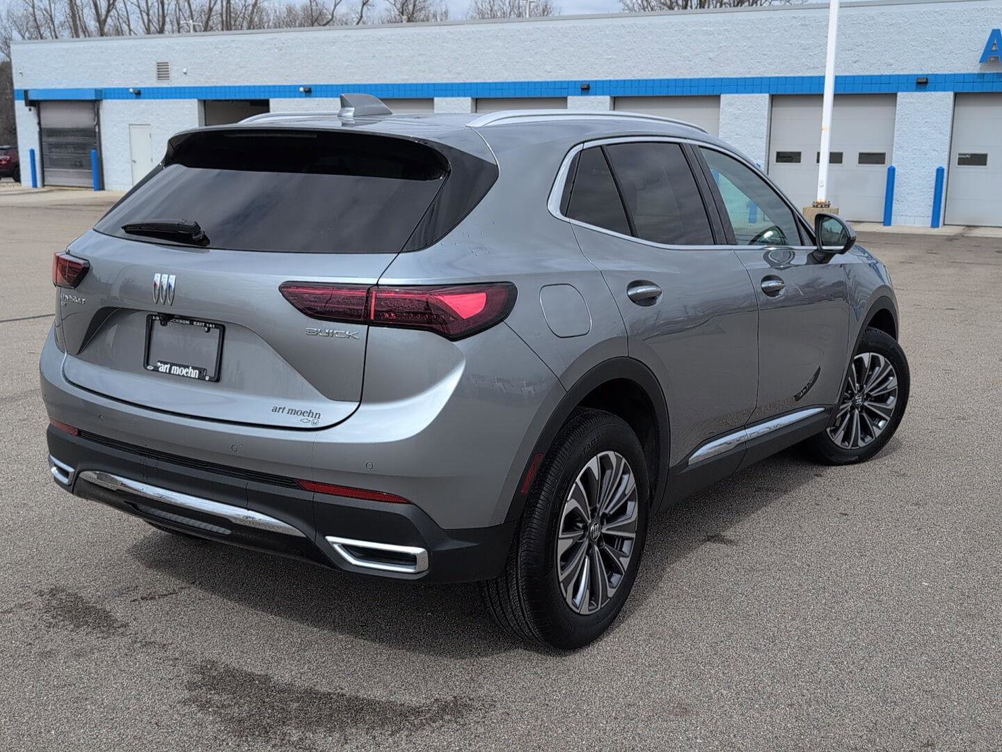 Used 2025 Buick Envision Preferred image 8