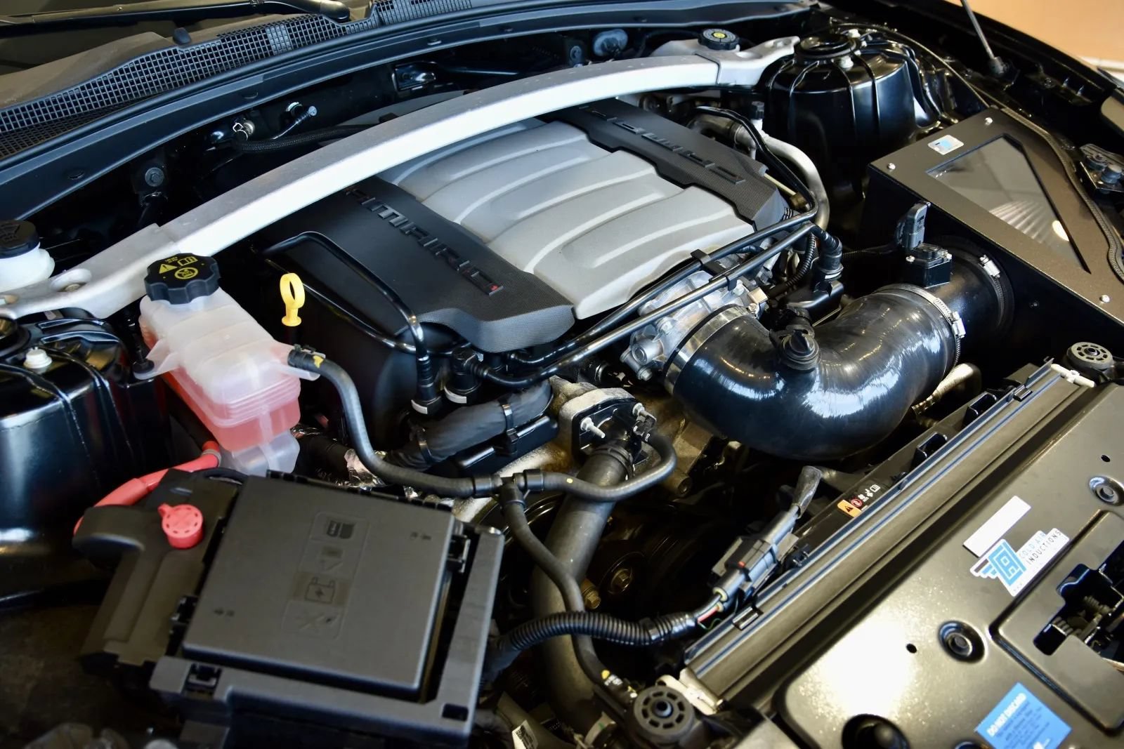 Used 2023 Chevrolet Camaro SS RWD image 28