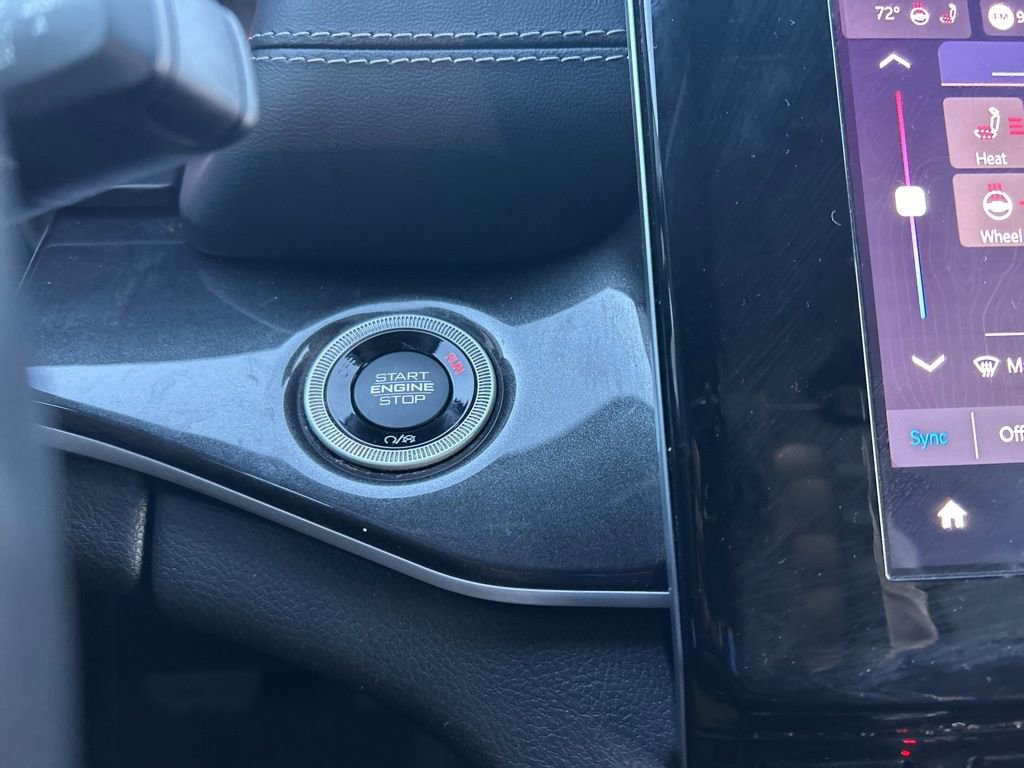 Used 2022 Jeep Grand Cherokee L Laredo w/ Luxury Tech Group I image 30