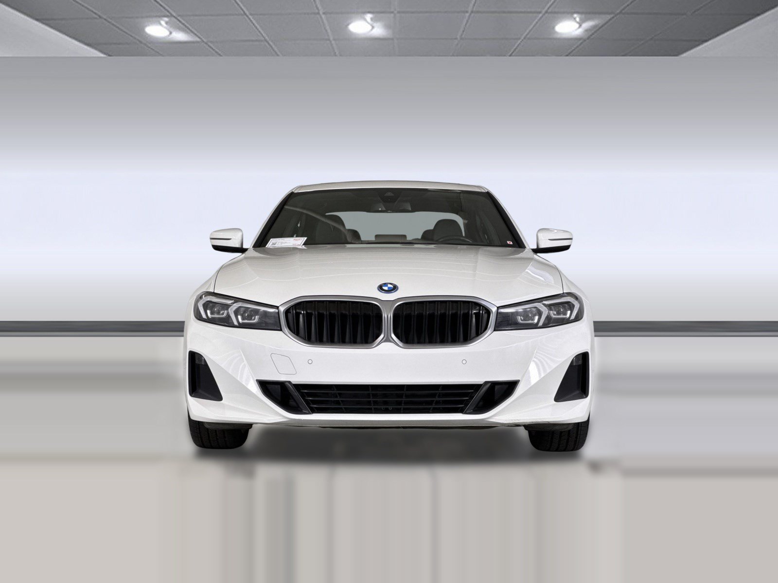 Used 2023 BMW 330e w/ Premium Package RWD image 5