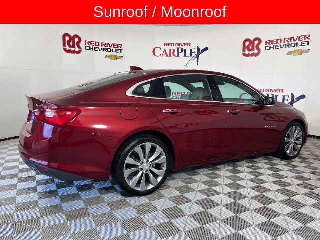 Used 2018 Chevrolet Malibu Premier w/ Premier Sun and Wheel Package FWD image 9