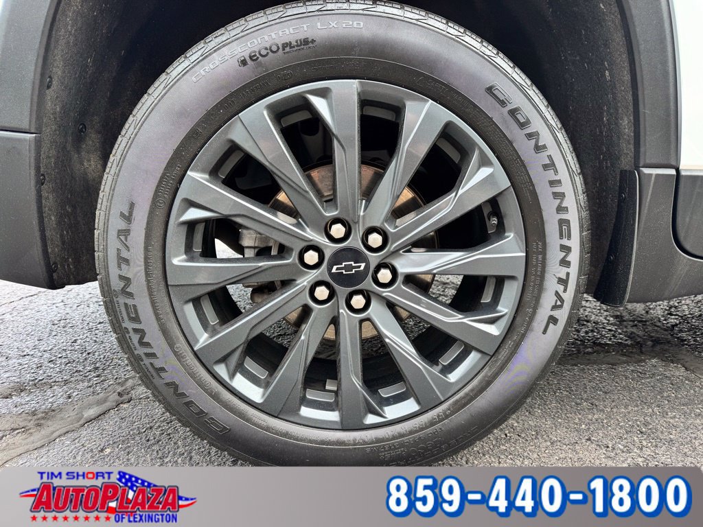 Used 2023 Chevrolet Traverse RS AWD/4WD image 22