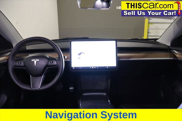 Used 2023 Tesla Model 3 Standard Range image 11