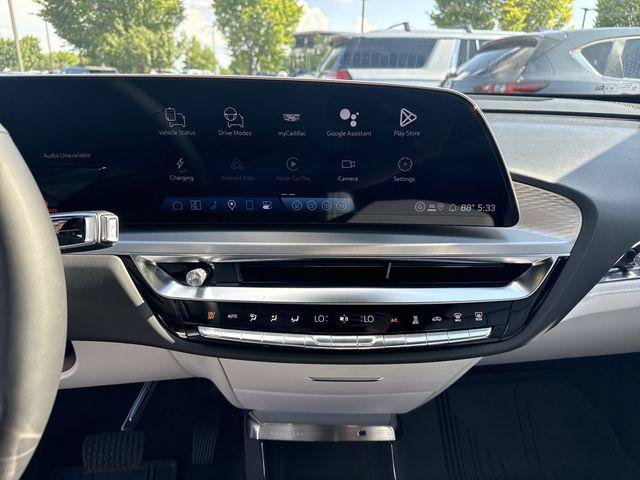 New 2026 Cadillac Lyriq Luxury RWD image 14