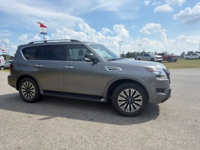 Used 2024 Nissan Armada SL w/ Midnight Edition Package RWD image 3