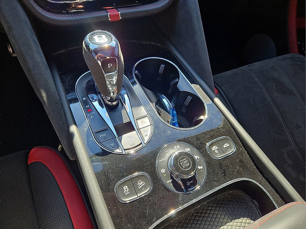 Used 2021 Bentley Bentayga Speed image 34