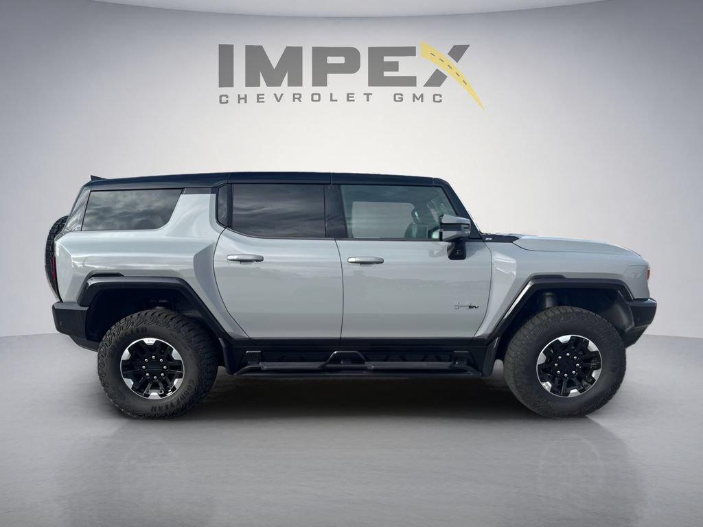 Used 2024 GMC Hummer EV 2X w/ Extreme Off-Road Package AWD/4WD image 6