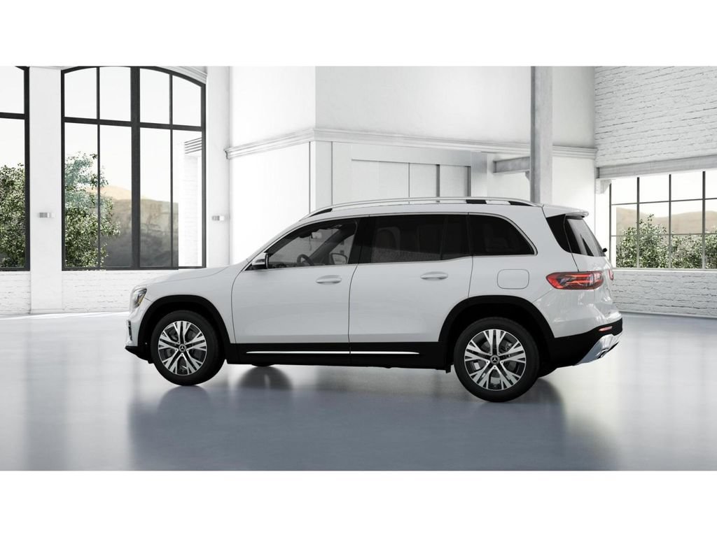 Certified 2026 Mercedes-Benz GLB 250 4MATIC image 32