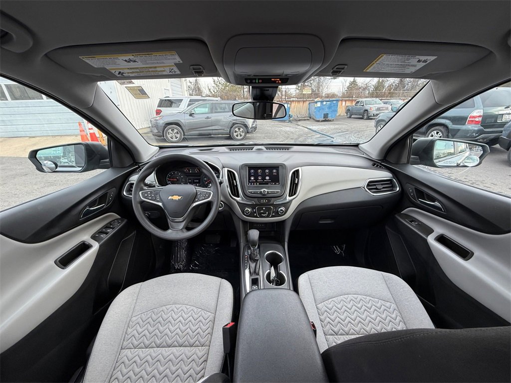 Used 2023 Chevrolet Equinox LS image 20