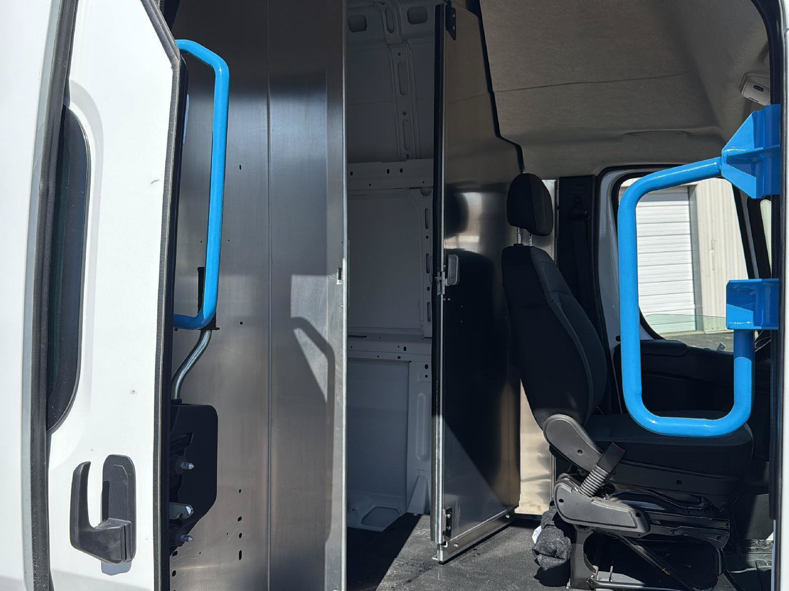 New 2025 RAM ProMaster 3500 FWD image 24