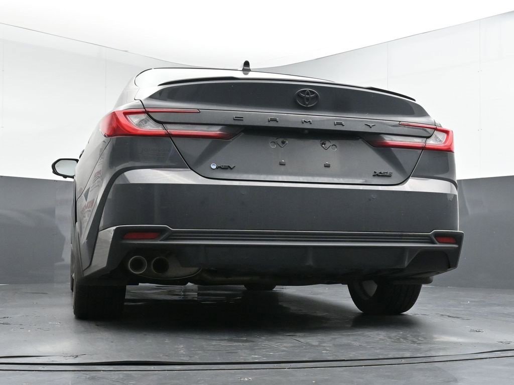 Used 2025 Toyota Camry XSE image 33