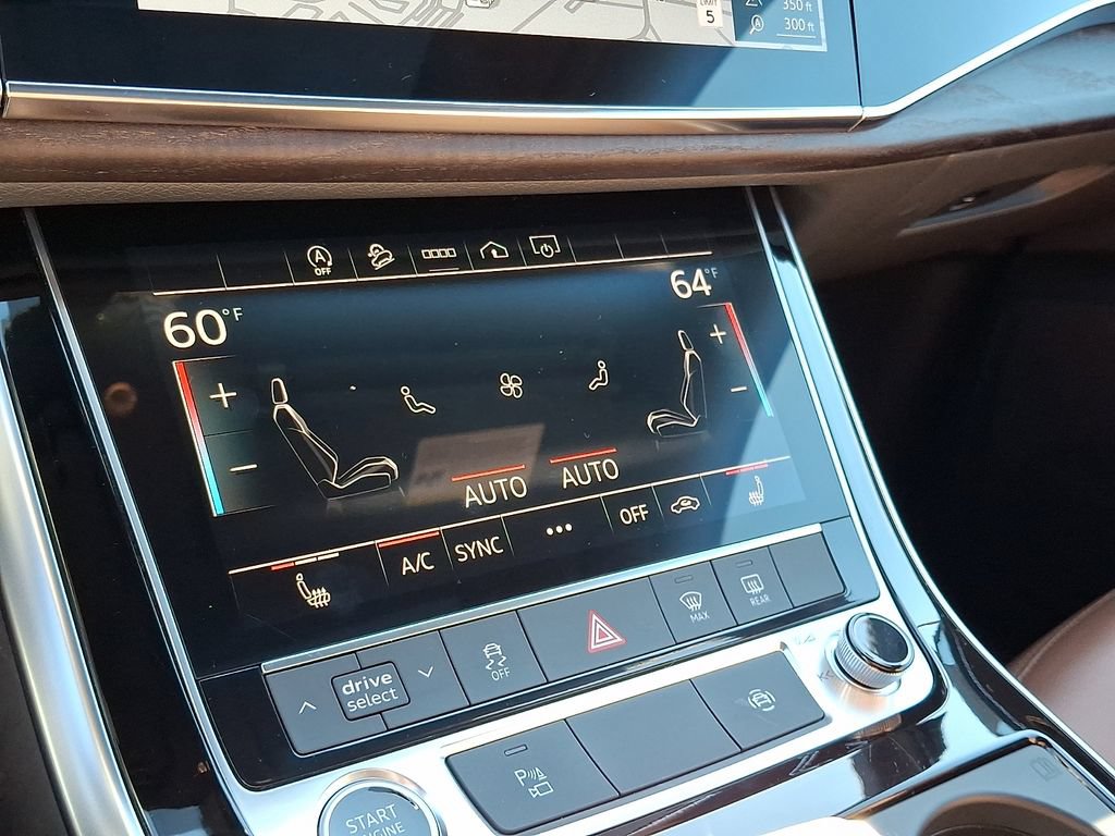 Used 2023 Audi Q7 2.0T Premium w/ Convenience Package AWD/4WD image 17