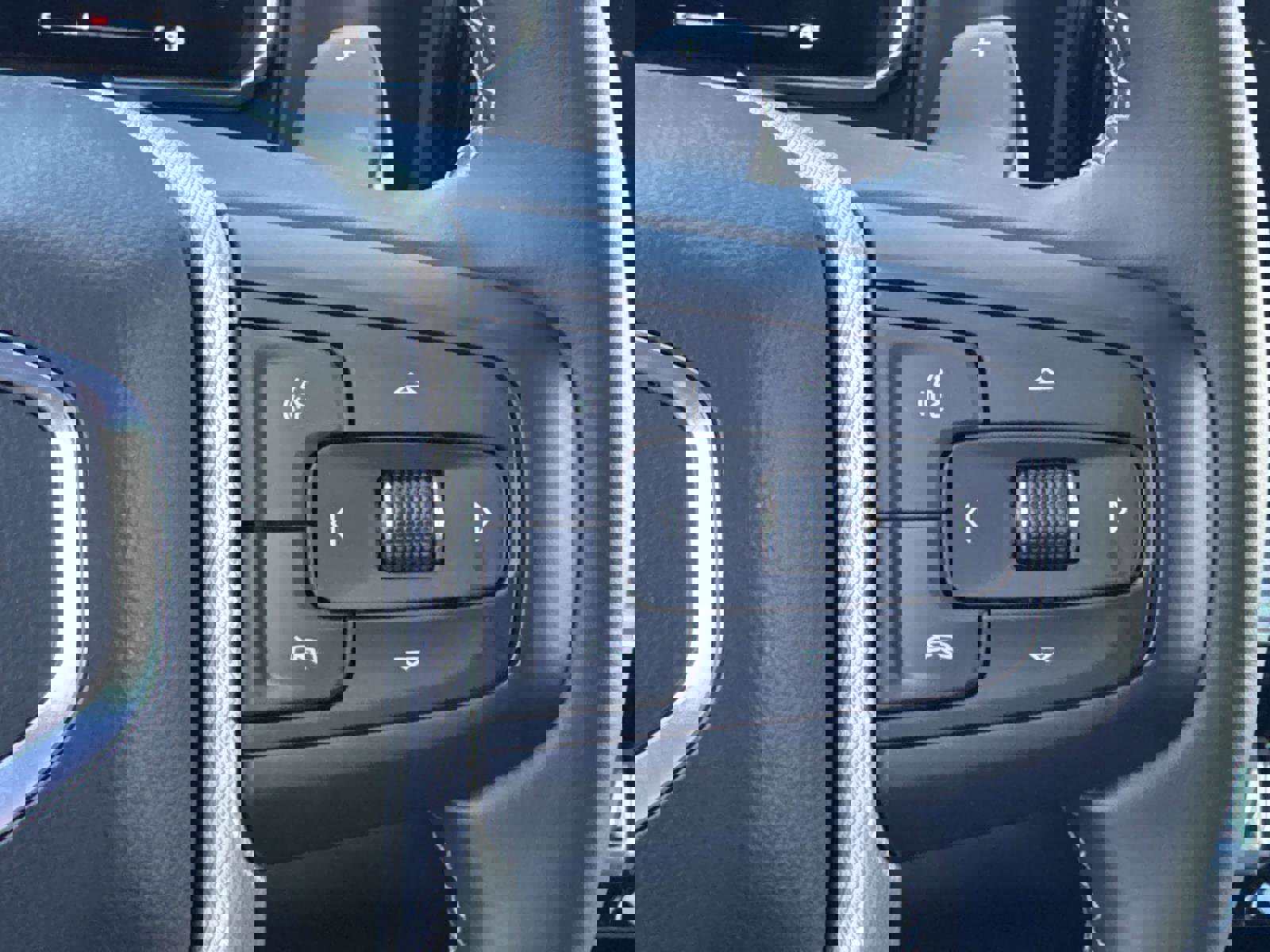 New 2026 GMC Sierra 1500 Denali w/ Technology Package image 12