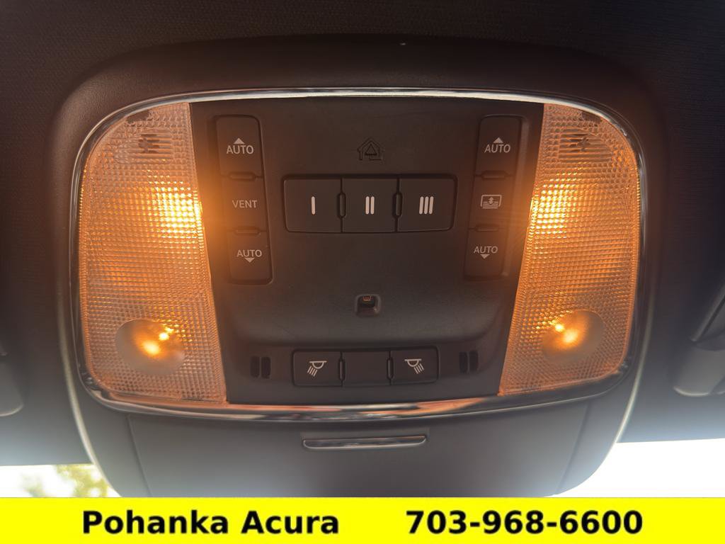 Used 2022 Chrysler 300 S w/ Safetytec Plus Group RWD image 17