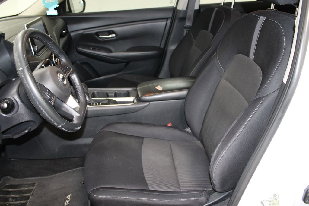 Used 2020 Nissan Sentra SV w/ Trunk Package FWD image 14