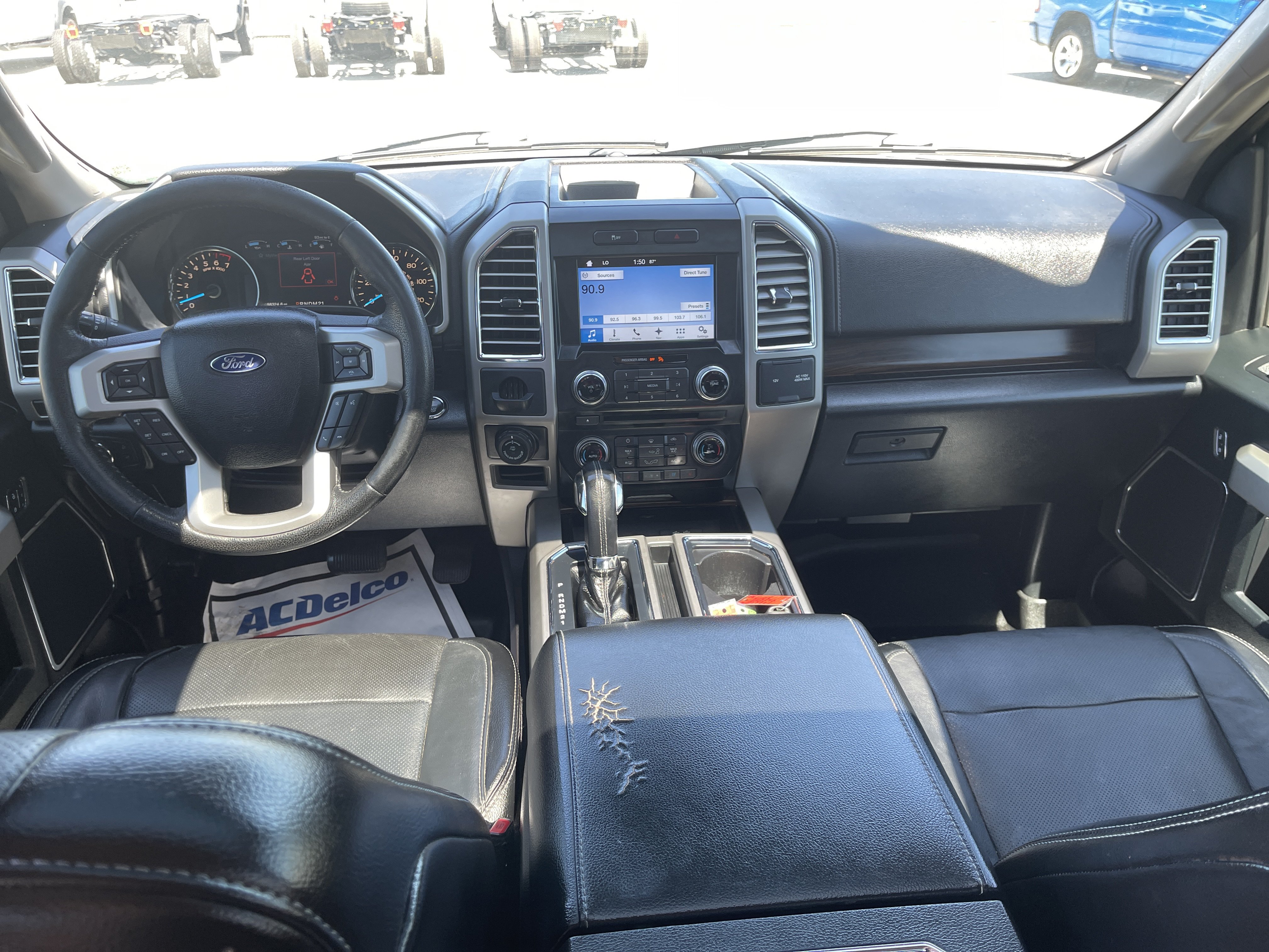 Used 2016 Ford F150 Lariat w/ Equipment Group 502A Luxury RWD image 15