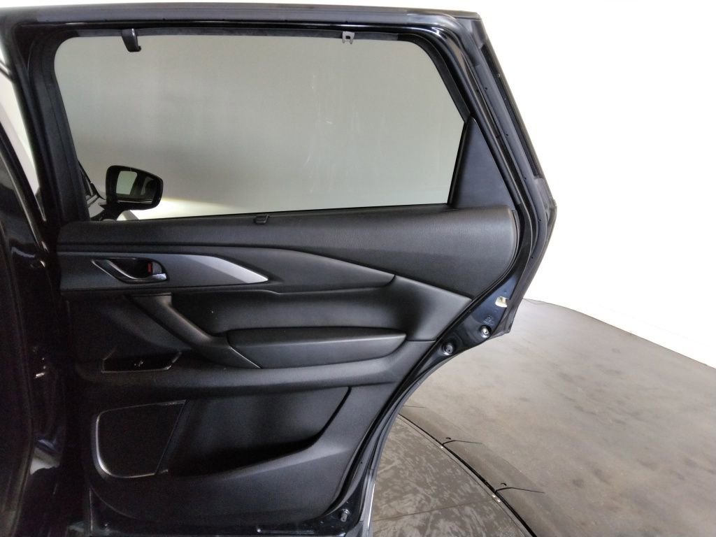 Used 2022 MAZDA CX-9 Touring w/ Touring Premium Package image 36