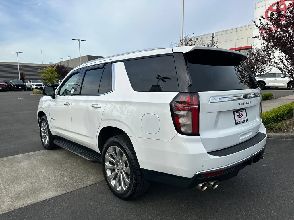 Used 2021 Chevrolet Tahoe Premier w/ Premium Package AWD/4WD image 3