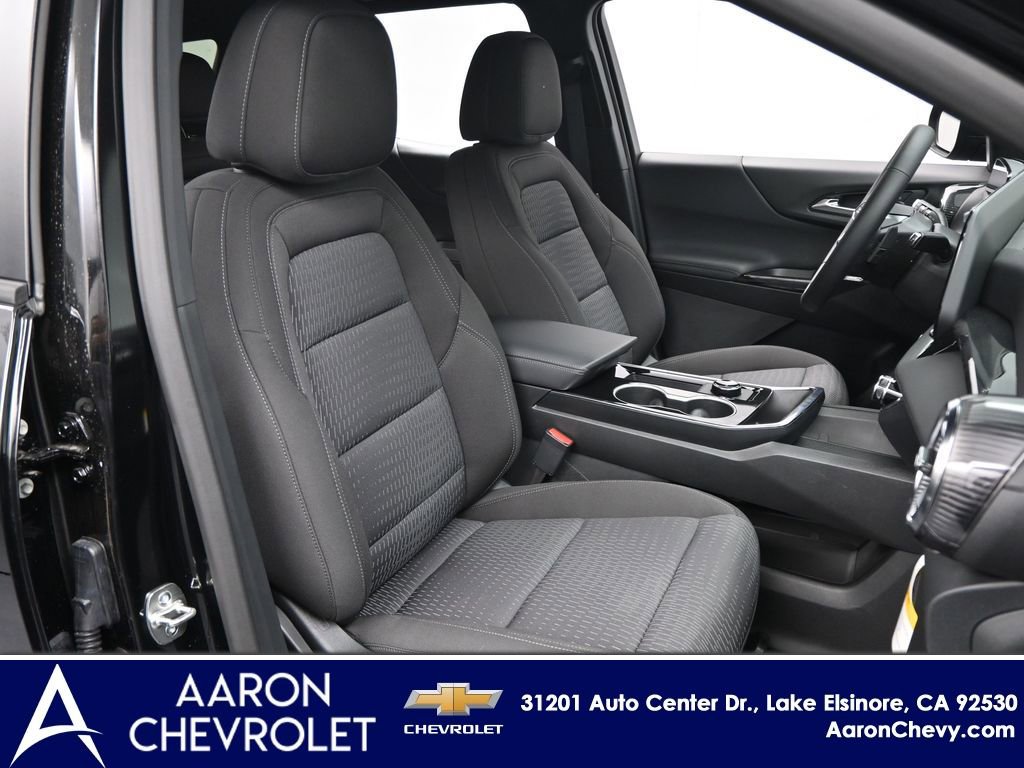 New 2026 Chevrolet Equinox LT w/ Safety and Technology Package image 10
