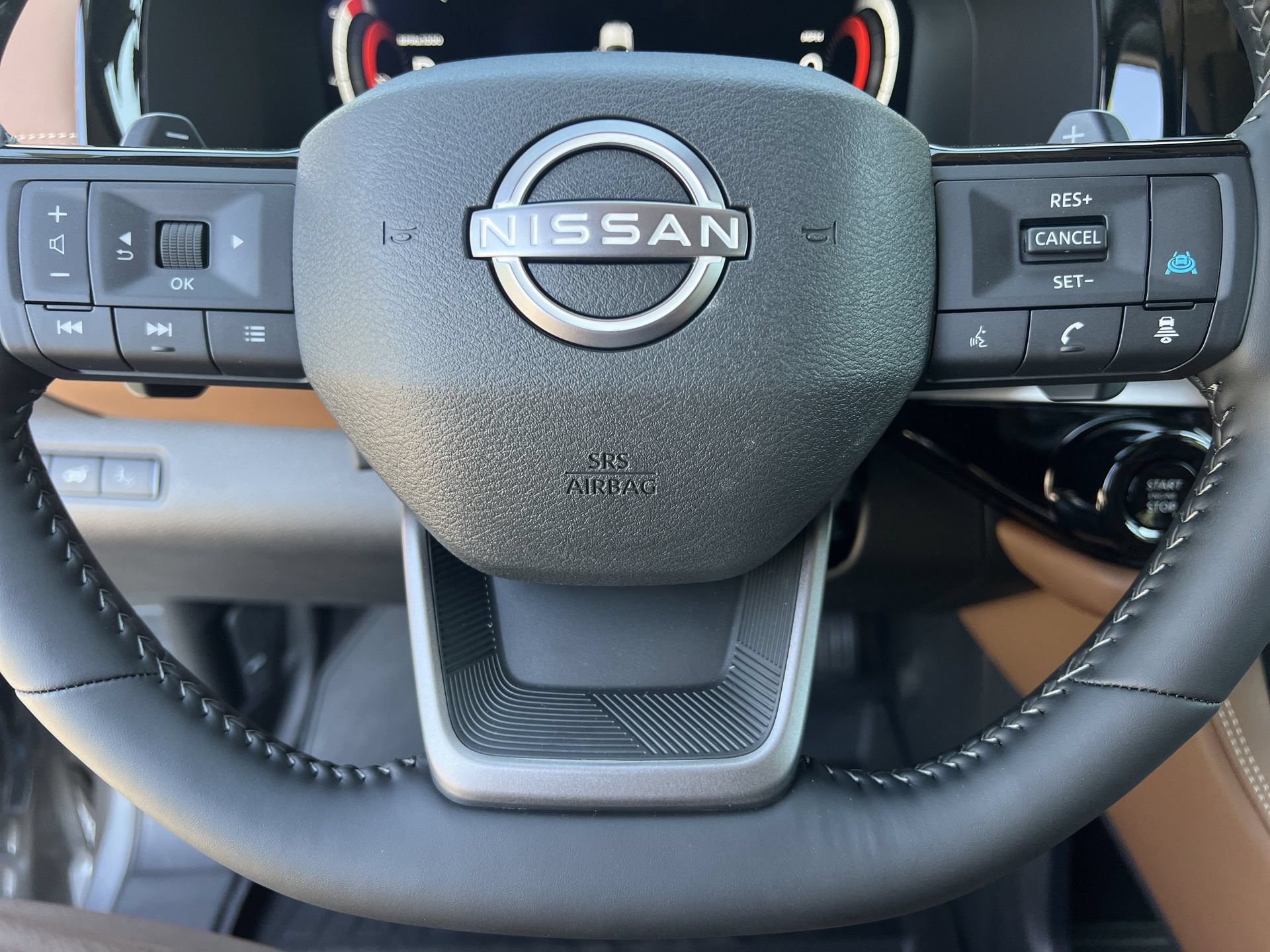 New 2026 Nissan Pathfinder Platinum AWD/4WD image 9