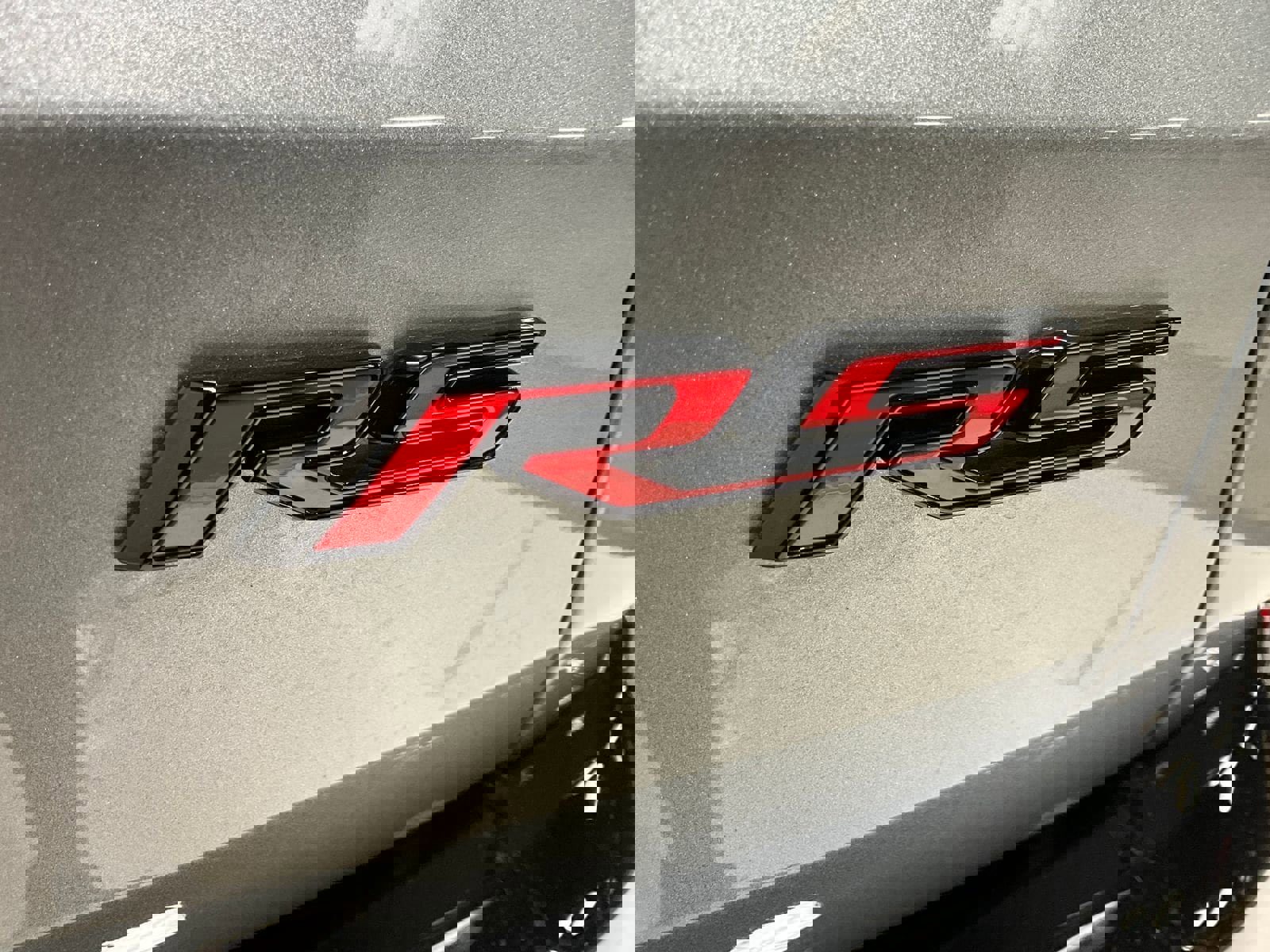 Used 2024 Chevrolet Traverse RS w/ LPO, Floor Liner Package image 7