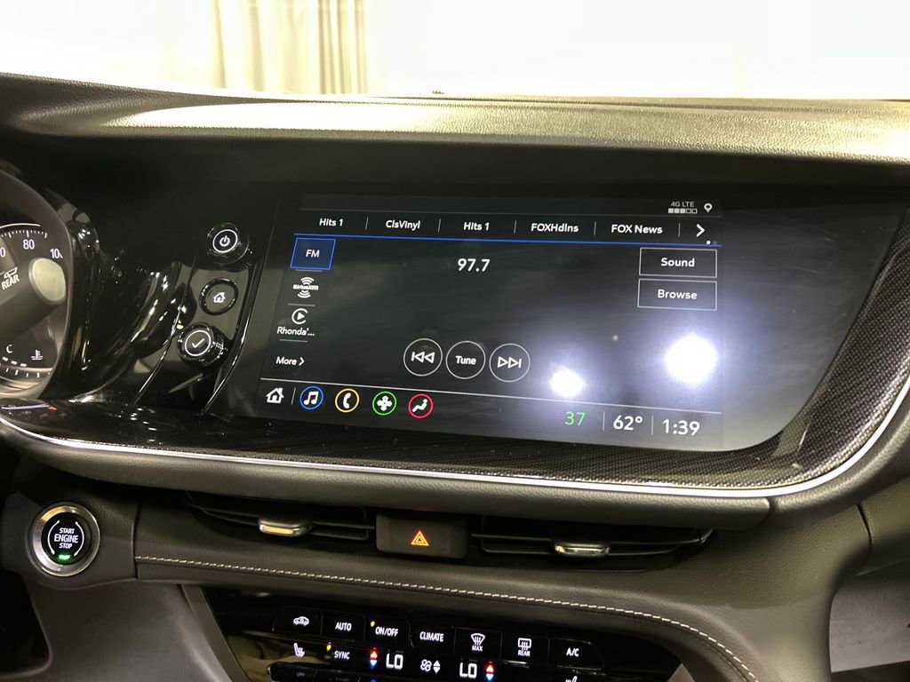 Used 2023 Buick Envision Essence w/ Sport Touring Package image 17
