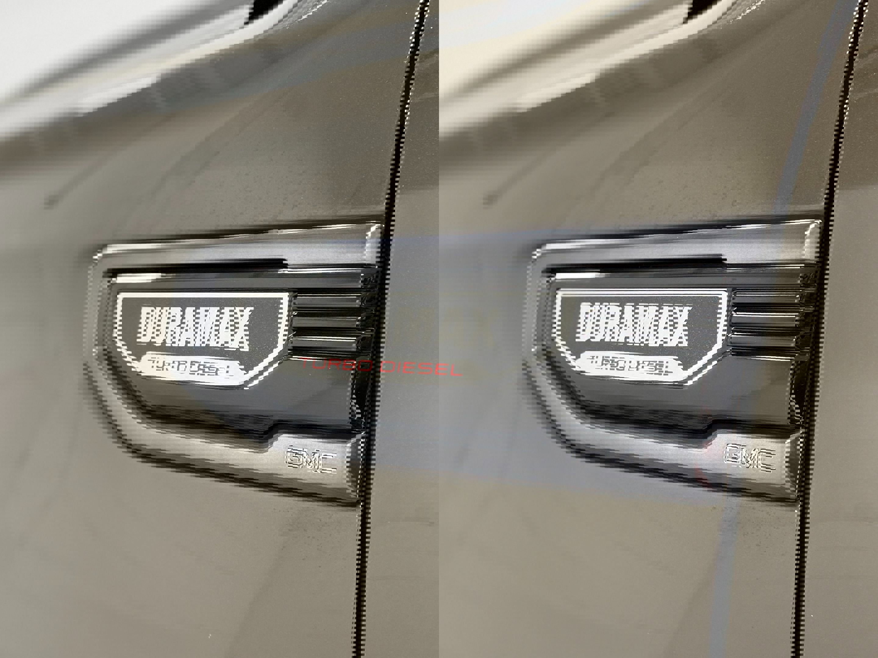 Used 2024 GMC Sierra 1500 AT4 w/ Technology Package image 9