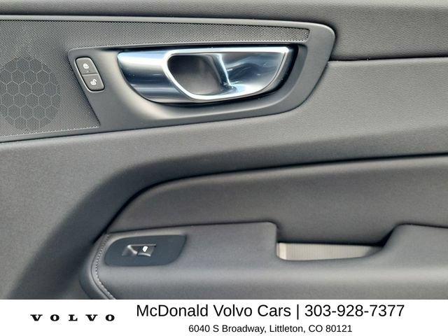 New 2026 Volvo XC60 T8 Plus w/ Climate Package PRO AWD/4WD image 18