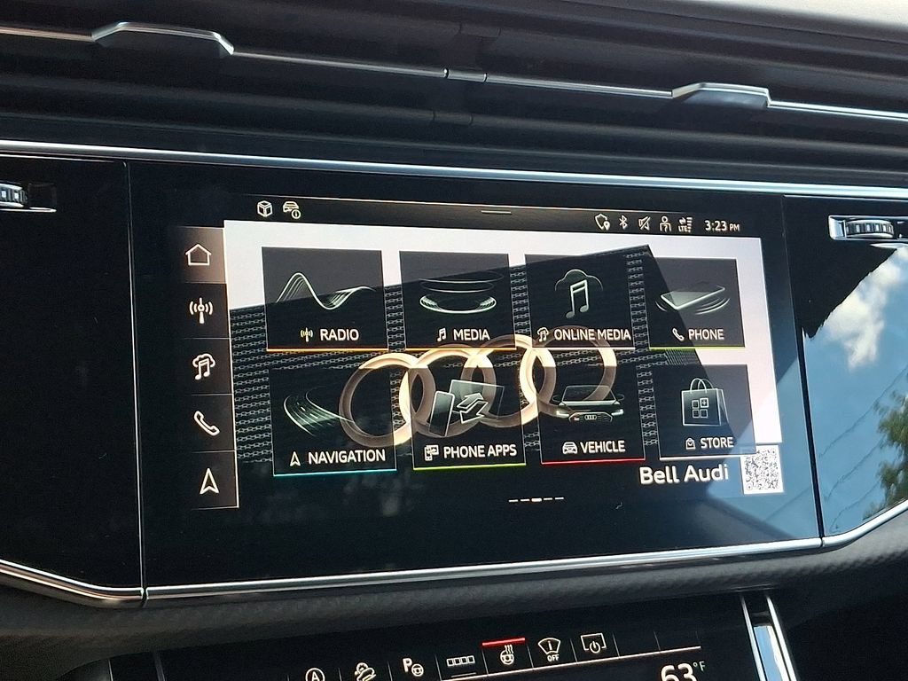 Certified 2026 Audi RS Q8 performance AWD/4WD image 7