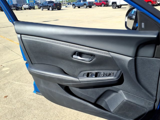 Used 2025 Nissan Sentra SV FWD image 19