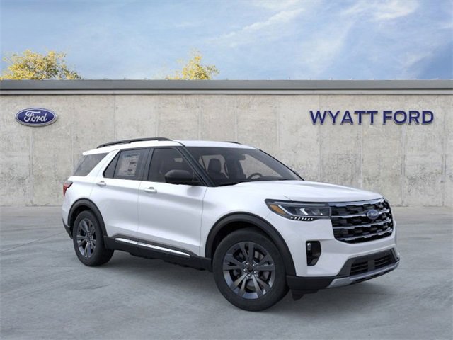 New 2025 Ford Explorer Active w/ Active Comfort Package image 7