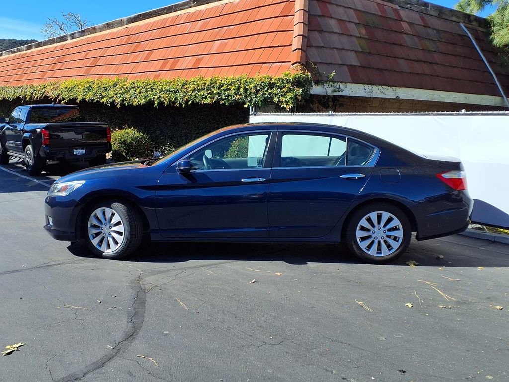 Used 2015 Honda Accord EX image 3